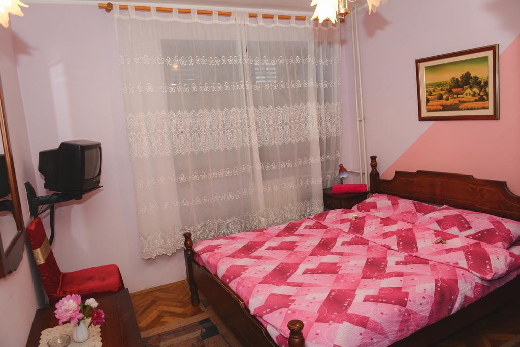 Beli Dvor Hotel Sombor Ruang foto